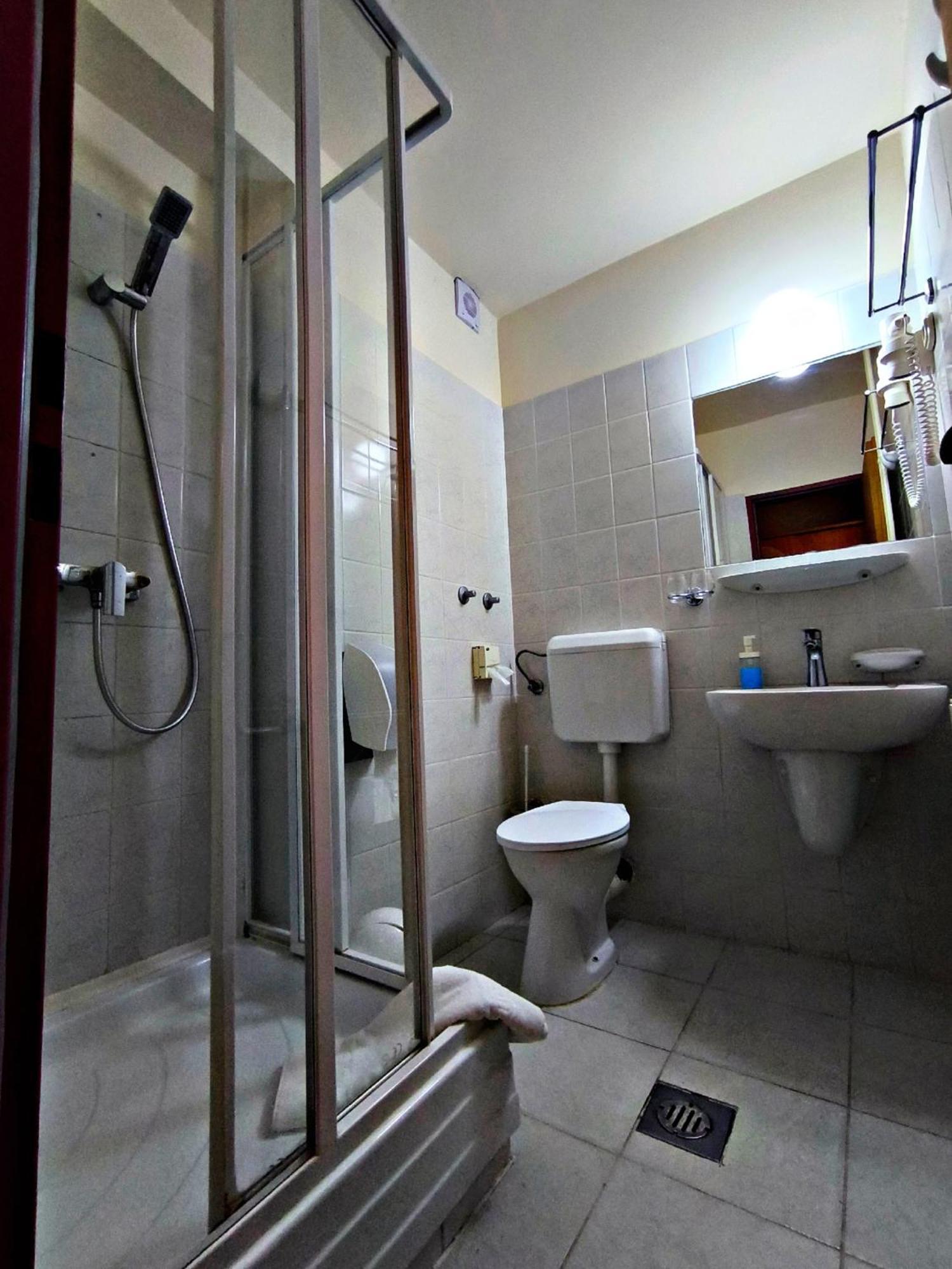 Atrium Hotel Harkany Luaran gambar